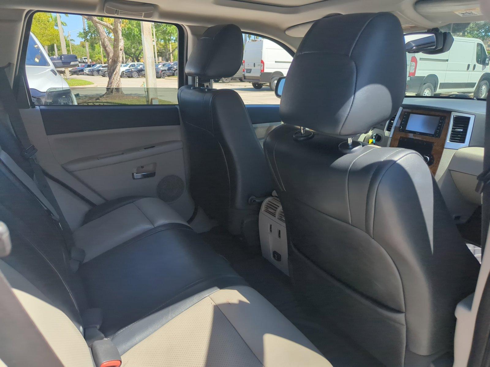 2008 Jeep Grand Cherokee Vehicle Photo in Pembroke Pines, FL 33027