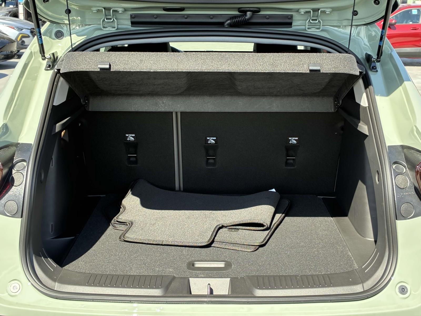 2025 Chevrolet Trax Vehicle Photo in LOS ANGELES, CA 90007-3794