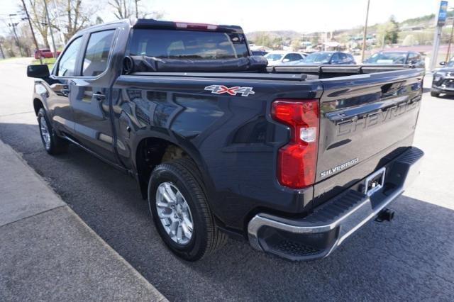 2022 Chevrolet Silverado 1500 Vehicle Photo in FAIRMONT, WV 26554-2318