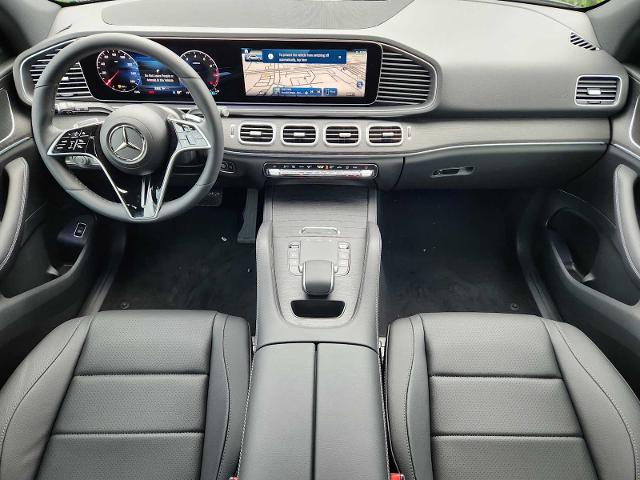 2025 Mercedes-Benz GLE Vehicle Photo in HOUSTON, TX 77079