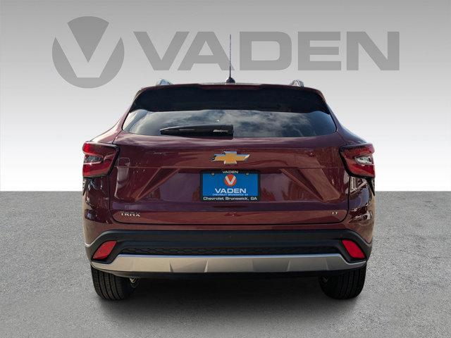 2025 Chevrolet Trax Vehicle Photo in BRUNSWICK, GA 31525-1881