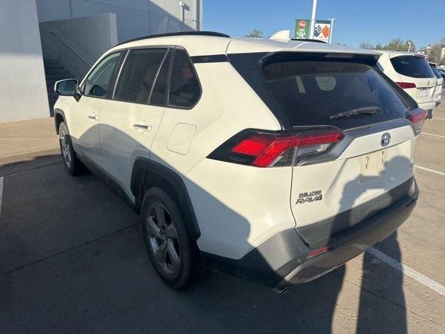 2021 Toyota RAV4 Vehicle Photo in ENGLEWOOD, CO 80113-6708