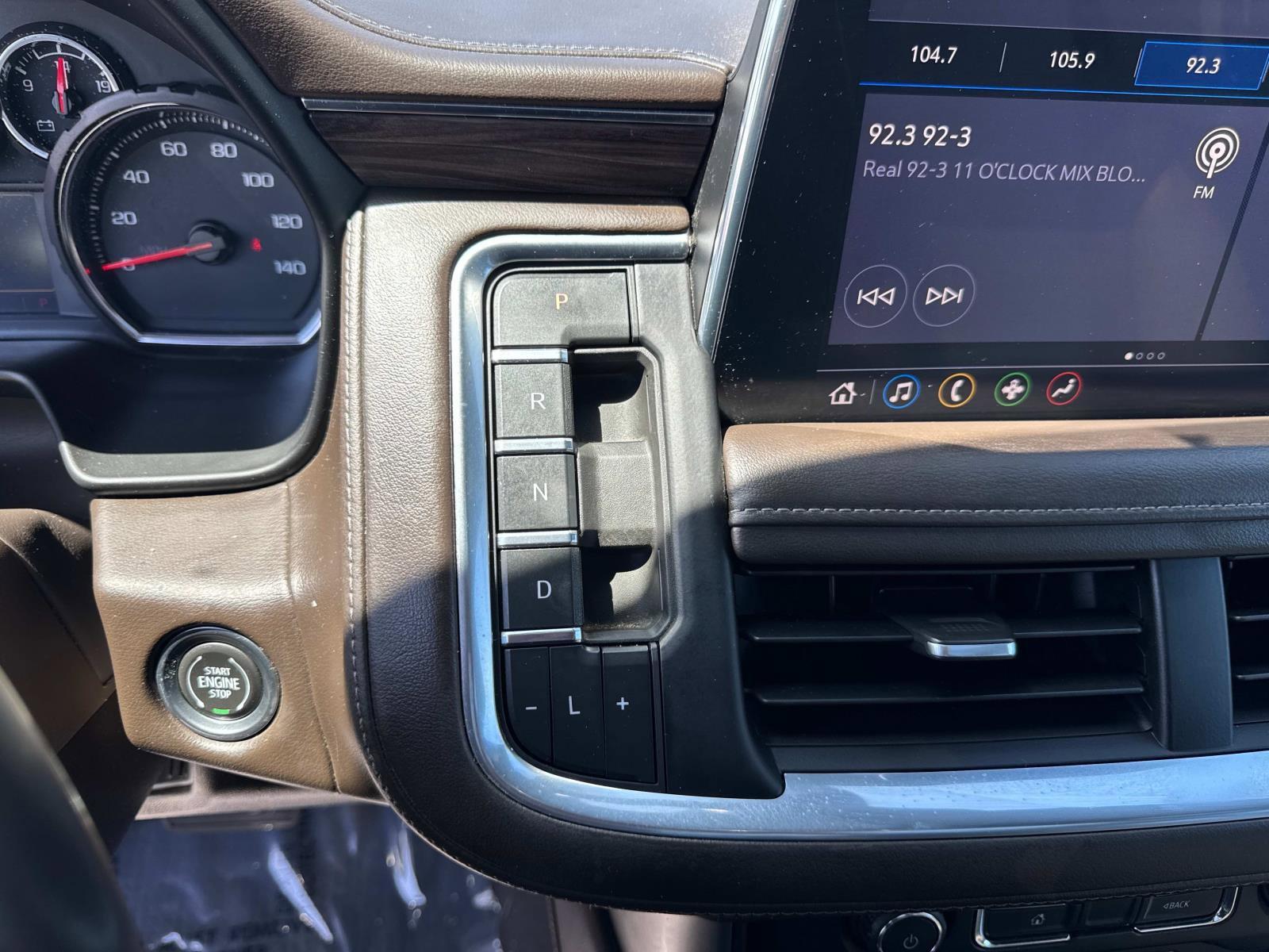 2021 Chevrolet Suburban Vehicle Photo in LOS ANGELES, CA 90007-3794