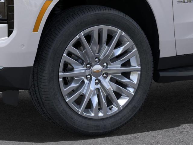 2025 Chevrolet Suburban Vehicle Photo in KANSAS CITY, MO 64114-4502