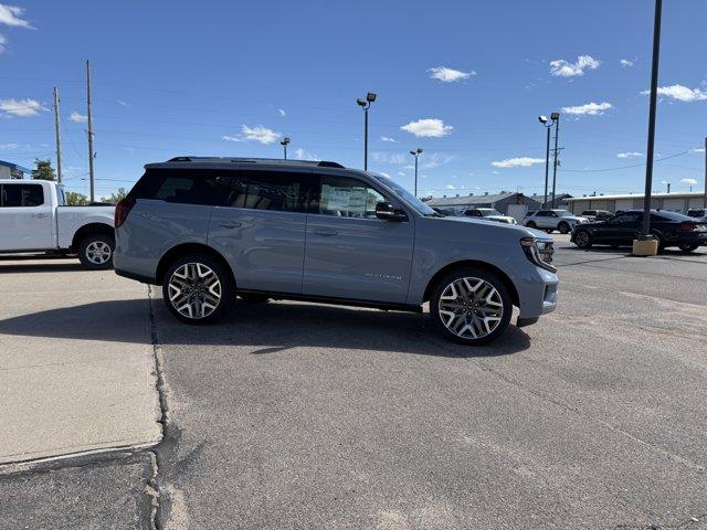 2025 Ford Expedition Vehicle Photo in Ogallala, NE 69153