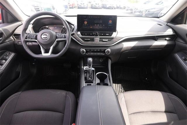 2024 Nissan Altima Vehicle Photo in Hazelwood, MO 63042