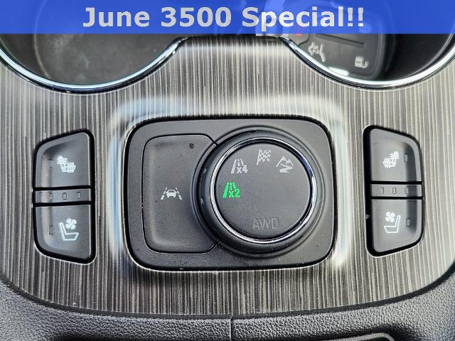 2023 GMC Acadia Vehicle Photo in GREEN BAY, WI 54304-5303