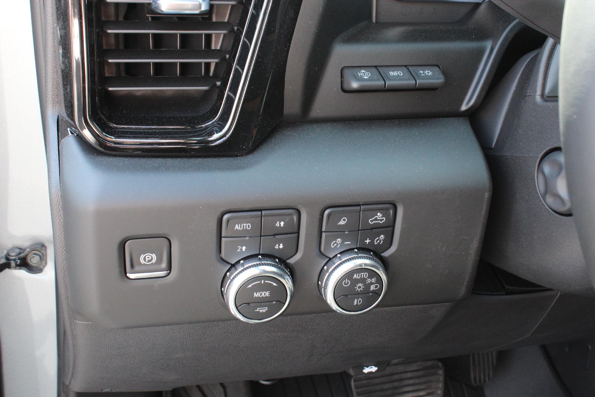 2025 GMC Sierra 1500 Vehicle Photo in AURORA, CO 80012-4011