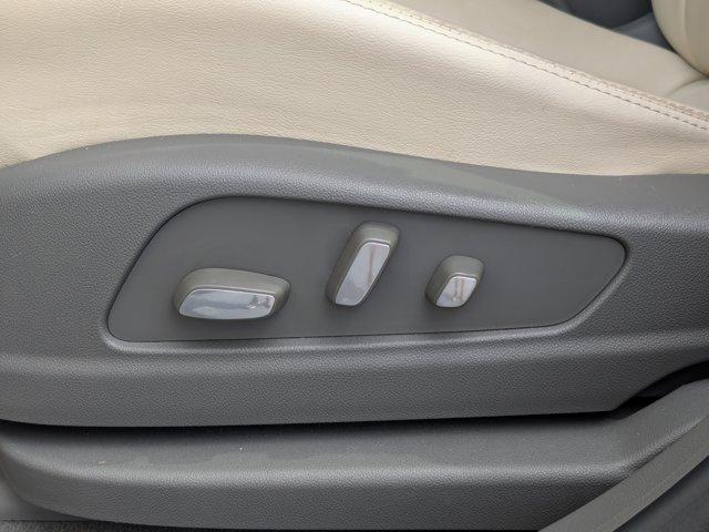 2021 Cadillac XT5 Vehicle Photo in BRUNSWICK, GA 31525-1881
