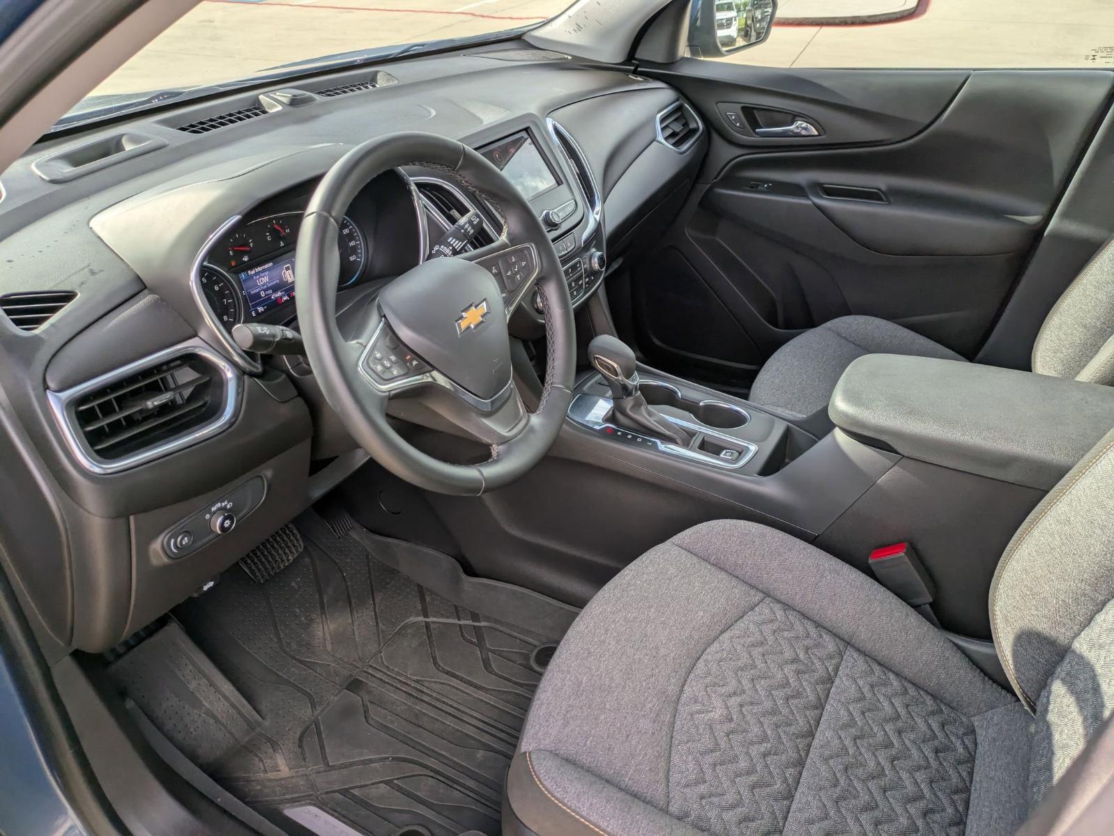 2024 Chevrolet Equinox Vehicle Photo in SELMA, TX 78154-1460