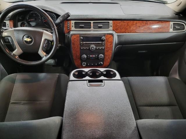 2014 Chevrolet Suburban Vehicle Photo in Oshkosh, WI 54904