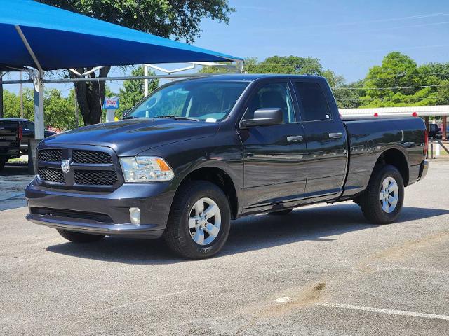 2018 Ram 1500 Vehicle Photo in DENTON, TX 76210-9321