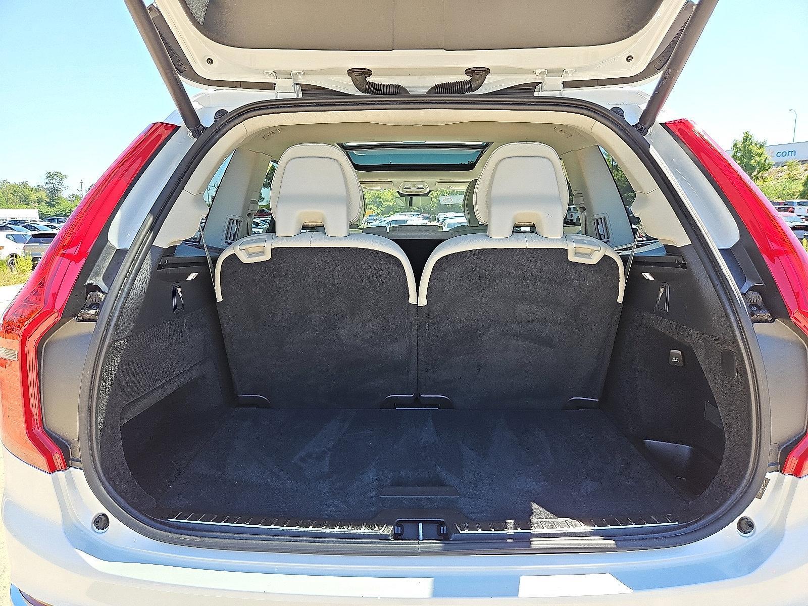 2024 Volvo XC90 Vehicle Photo in Trevose, PA 19053