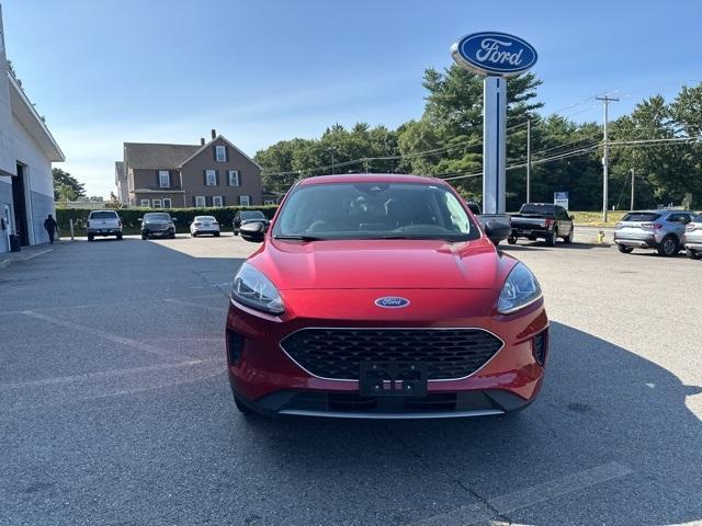 Used 2022 Ford Escape SE with VIN 1FMCU9G66NUA92243 for sale in Webster, MA