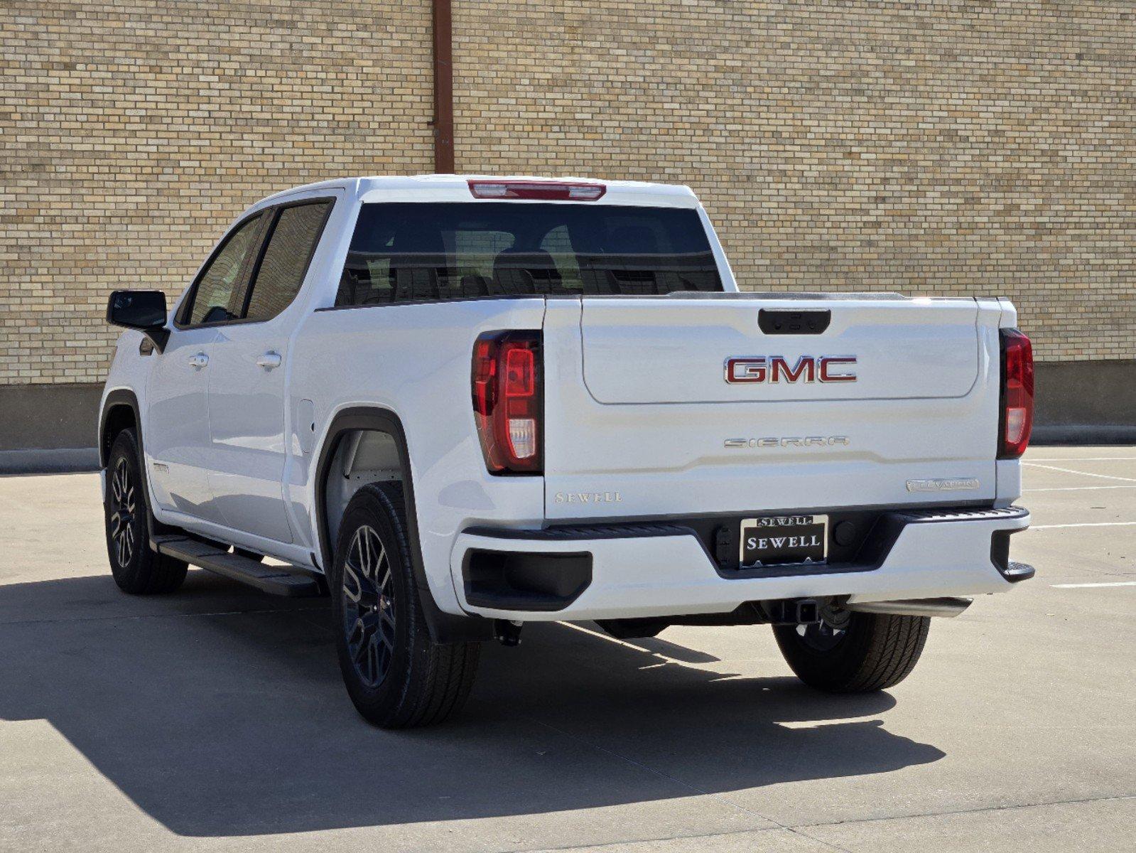 2024 GMC Sierra 1500 Vehicle Photo in DALLAS, TX 75209-3016