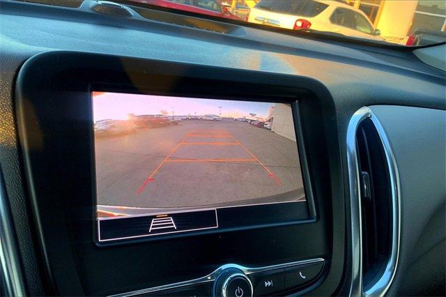 2022 Chevrolet Equinox Vehicle Photo in TOPEKA, KS 66609-0000