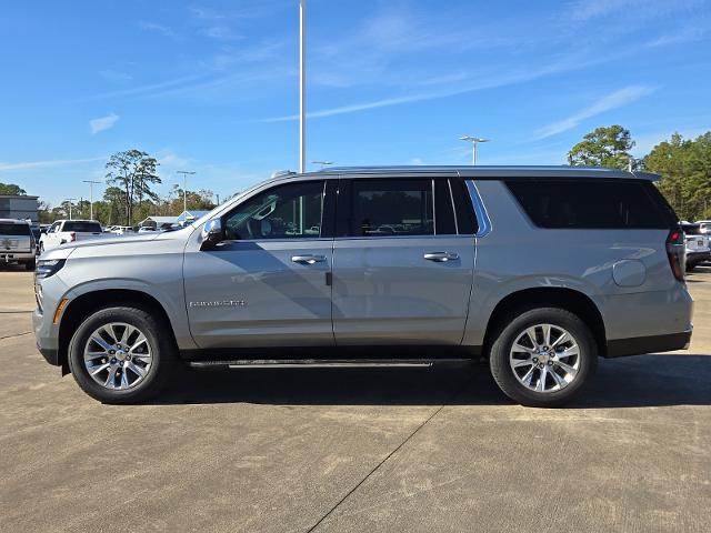 2025 Chevrolet Suburban Vehicle Photo in CROSBY, TX 77532-9157