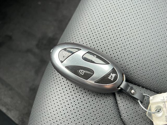 2024 Hyundai ELANTRA Vehicle Photo in Shiloh, IL 62269