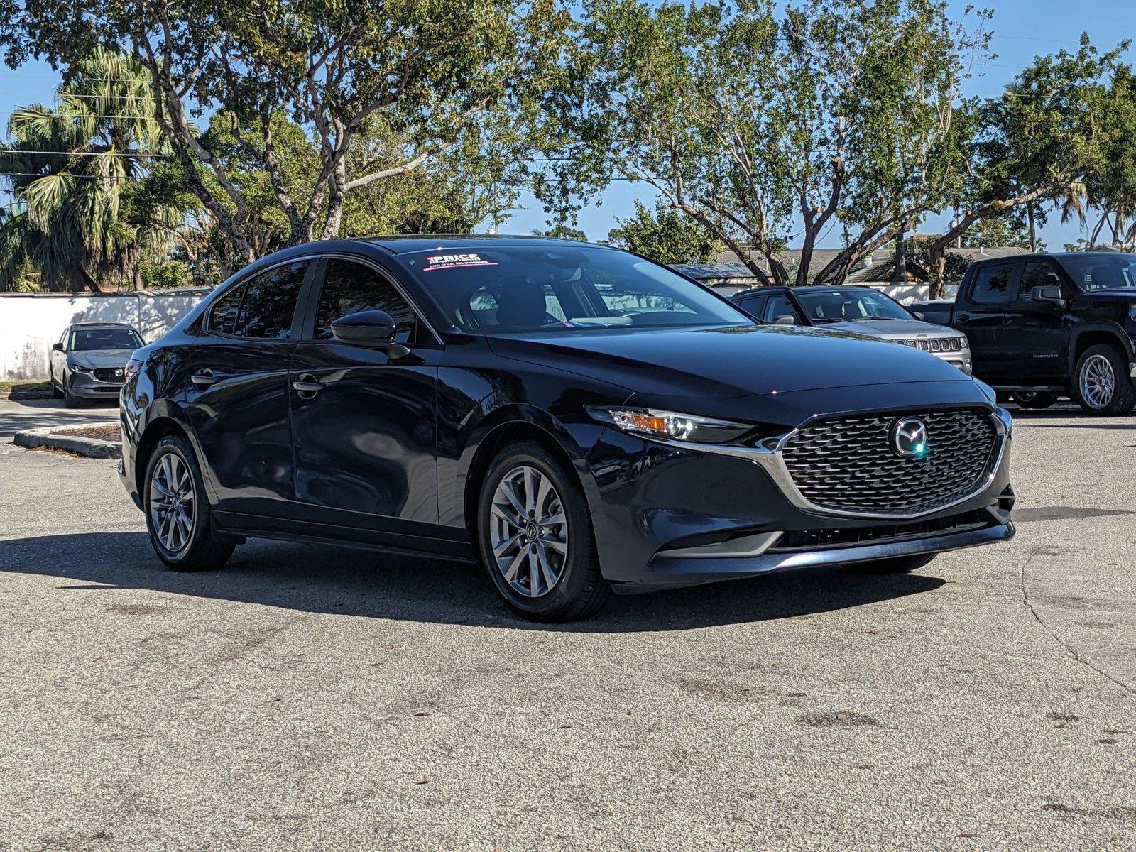 2021 Mazda Mazda3 Sedan Vehicle Photo in GREENACRES, FL 33463-3207