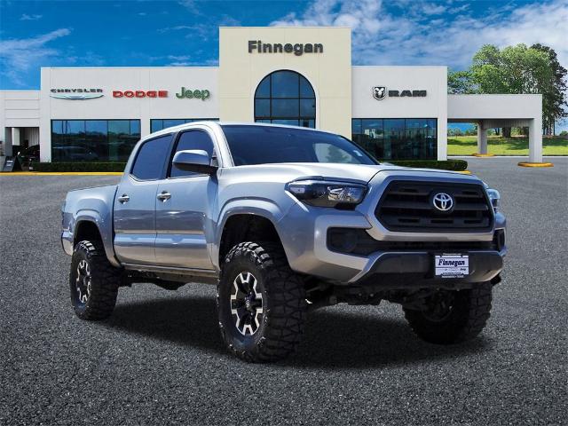 2016 Toyota Tacoma Vehicle Photo in ROSENBERG, TX 77471