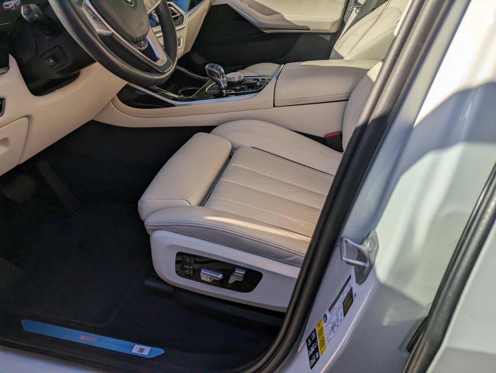 2022 BMW X7 xDrive40i Vehicle Photo in Coconut Creek, FL 33073