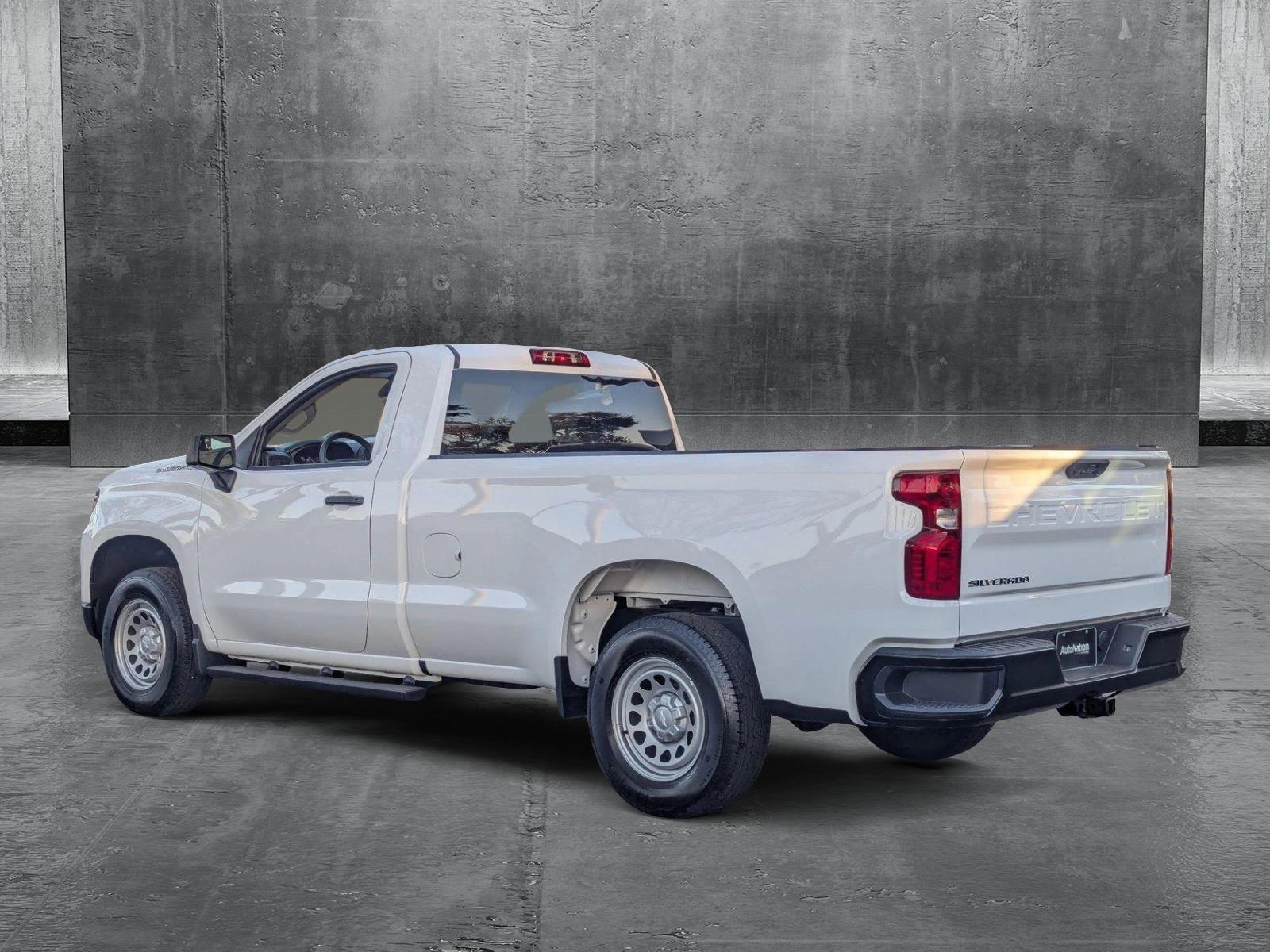 2025 Chevrolet Silverado 1500 Vehicle Photo in GREENACRES, FL 33463-3207