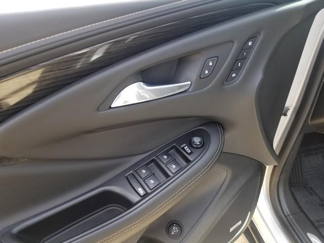 2017 Buick Envision Vehicle Photo in ELYRIA, OH 44035-6349
