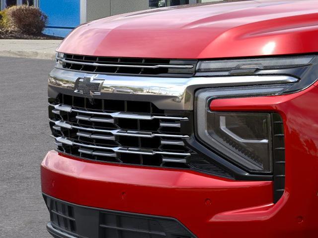 2025 Chevrolet Suburban Vehicle Photo in DANBURY, CT 06810-5034