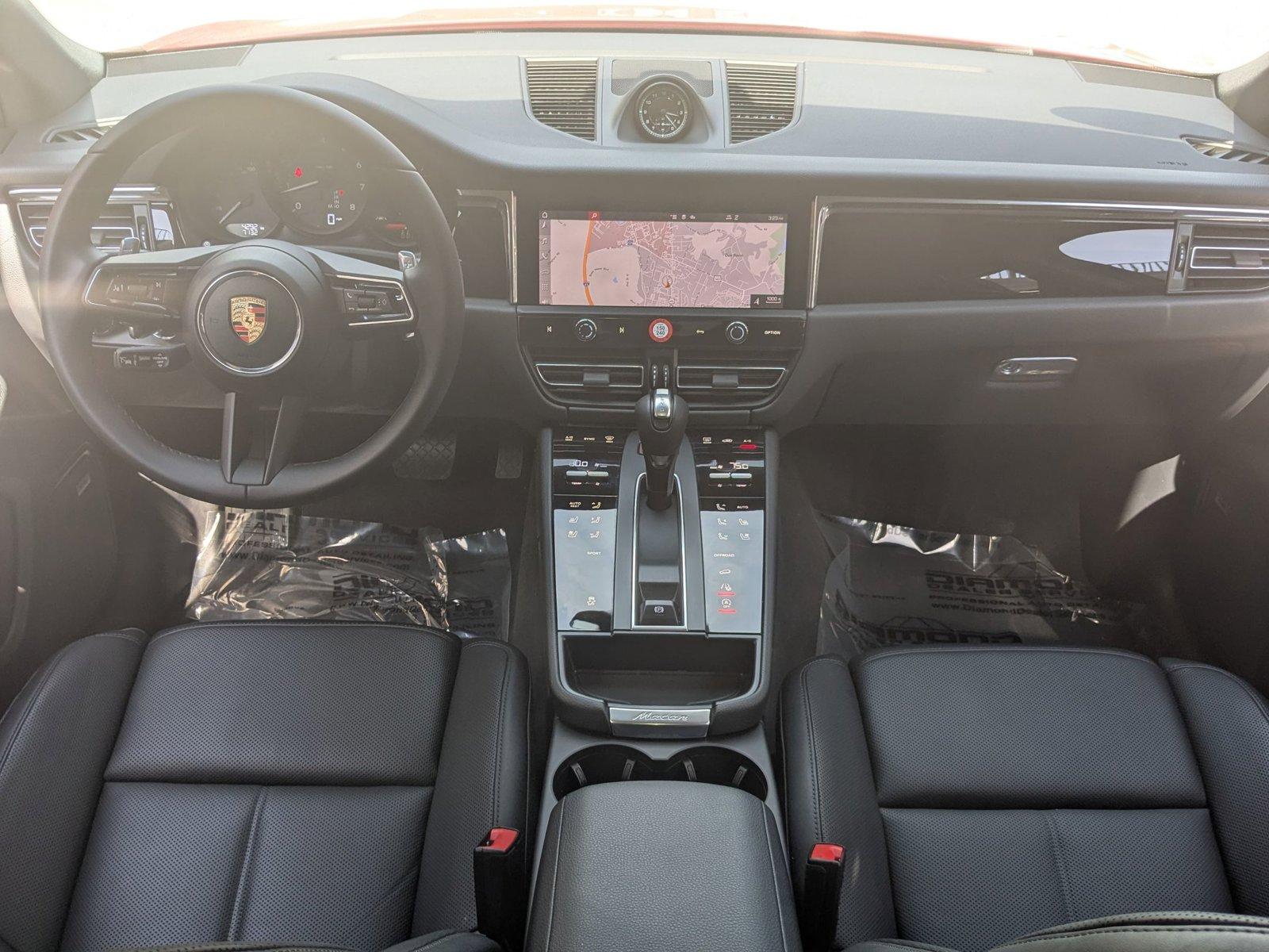 2025 Porsche Macan Vehicle Photo in Towson, MD 21204
