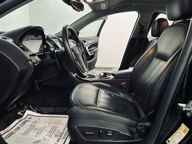 2016 Buick Regal Vehicle Photo in MEDINA, OH 44256-9631