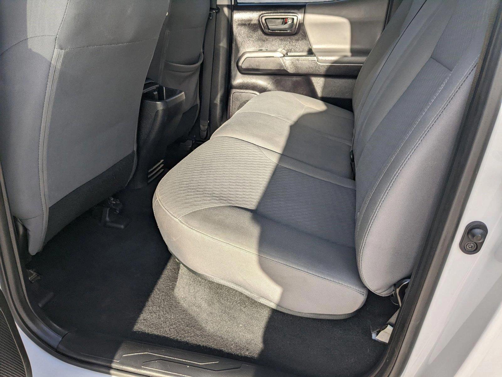 2020 Toyota Tacoma 2WD Vehicle Photo in Davie, FL 33331