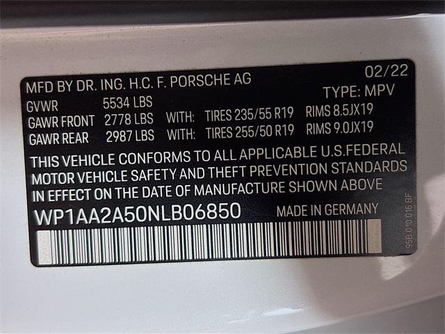 2022 Porsche Macan Vehicle Photo in Puyallup, WA 98371