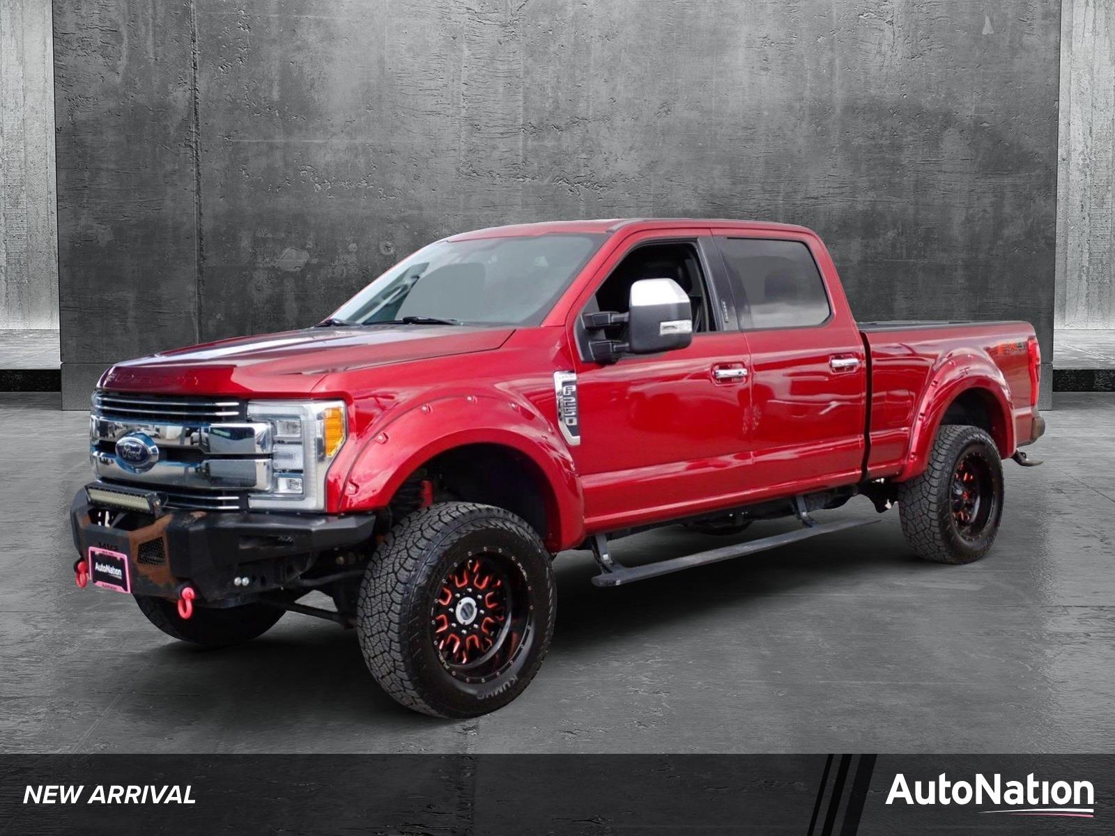 2017 Ford Super Duty F-250 SRW Vehicle Photo in DENVER, CO 80221-3610