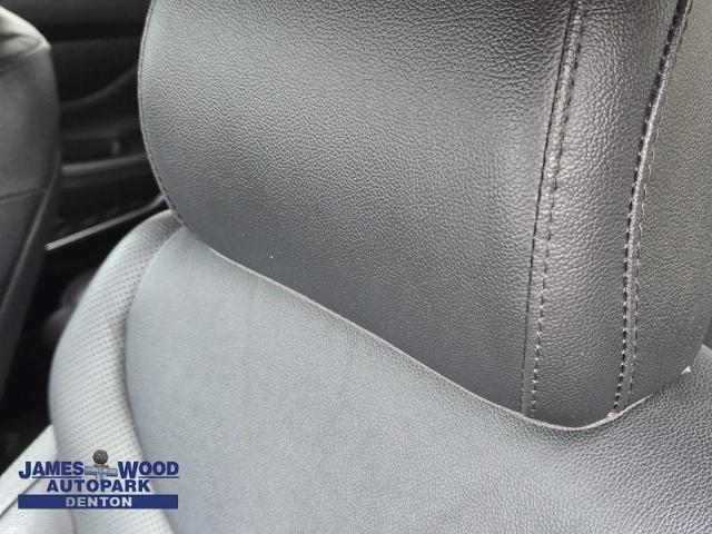 2020 Hyundai SANTA FE Vehicle Photo in DENTON, TX 76210-9321
