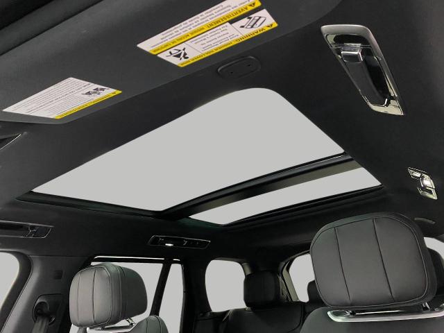 2025 Range Rover Vehicle Photo in Appleton, WI 54913