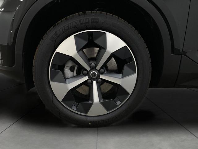 2025 Volvo XC40 Vehicle Photo in Appleton, WI 54913