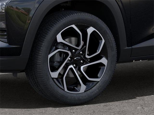 2025 Chevrolet Trax Vehicle Photo in ENGLEWOOD, CO 80113-6708