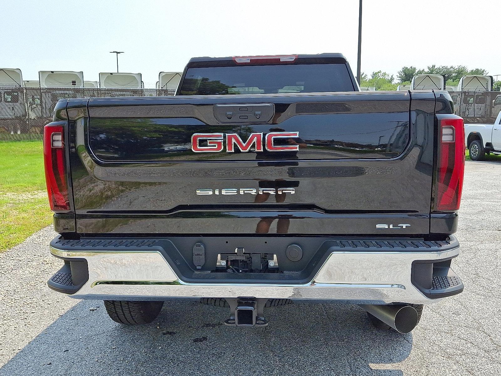 2025 GMC Sierra 2500 HD Vehicle Photo in HARRISBURG, PA 17111-1033