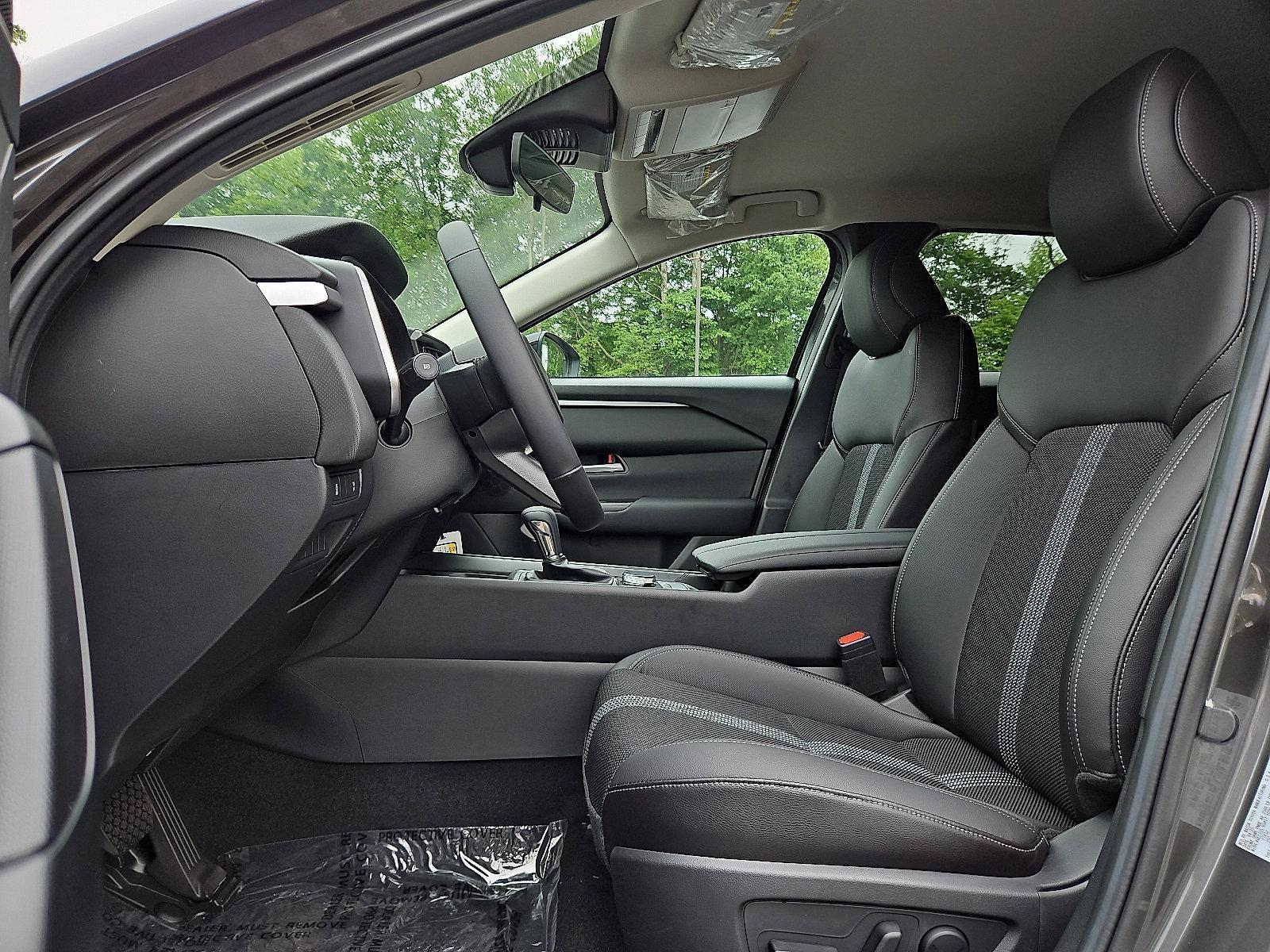 2025 Mazda CX-50 Vehicle Photo in Trevose, PA 19053