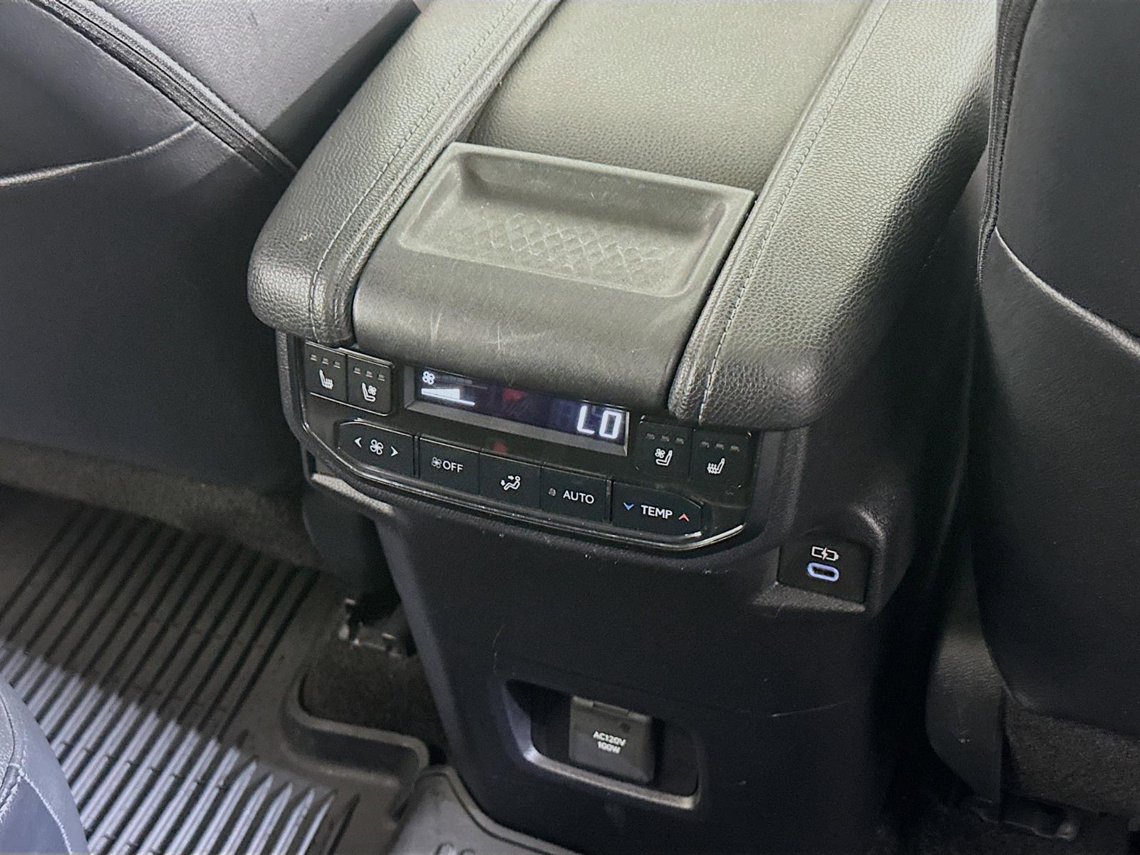 2024 Toyota Grand Highlander Vehicle Photo in Langhorne, PA 19047