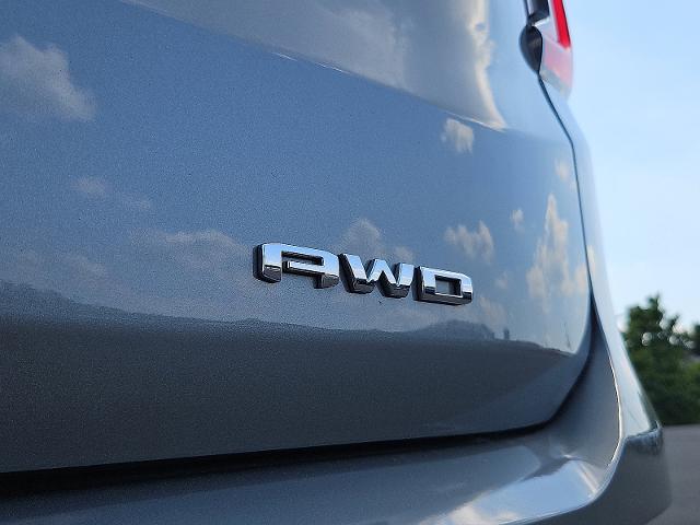 2024 GMC Terrain Vehicle Photo in TREVOSE, PA 19053-4984