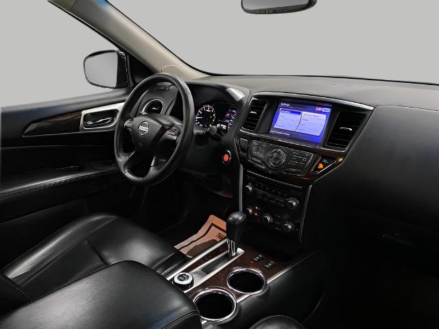 2015 Nissan Pathfinder Vehicle Photo in Appleton, WI 54913