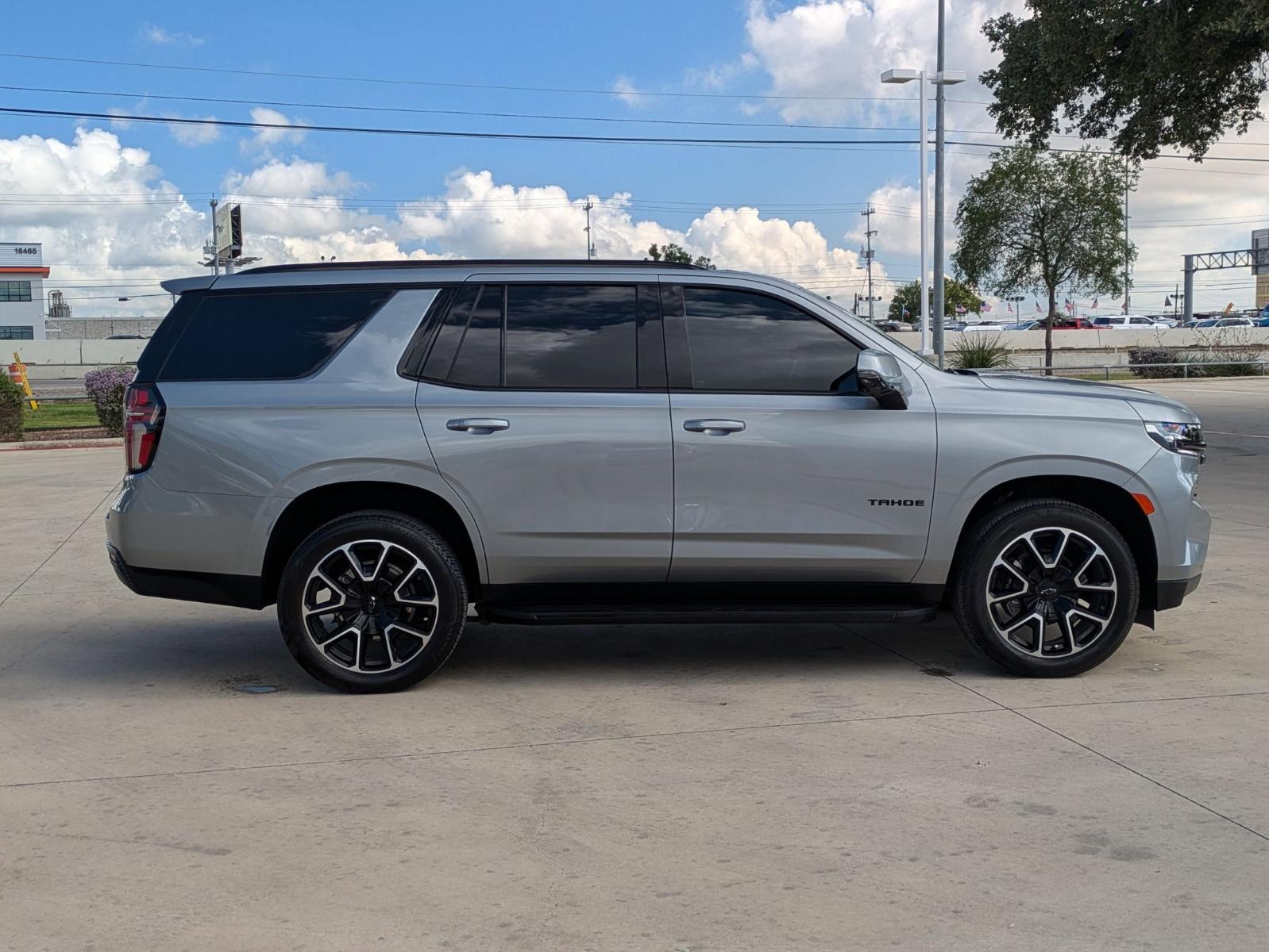 2024 Chevrolet Tahoe Vehicle Photo in SELMA, TX 78154-1460