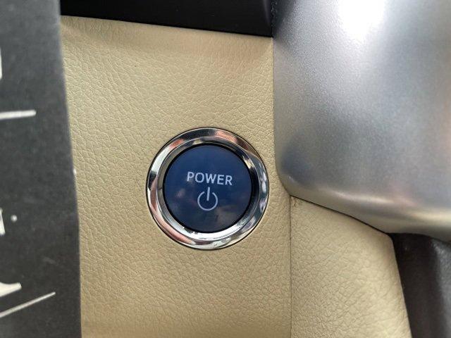 2018 Toyota Highlander Vehicle Photo in Philadelphia, PA 19116