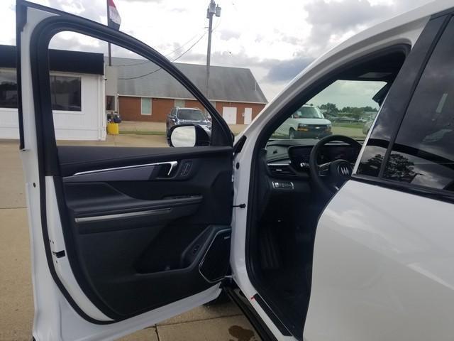 2026 Buick Enclave Vehicle Photo in ELYRIA, OH 44035-6349