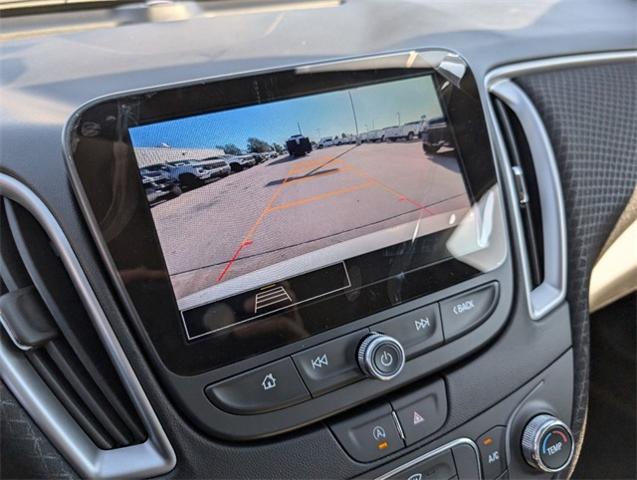 2025 Chevrolet Malibu Vehicle Photo in ENGLEWOOD, CO 80113-6708