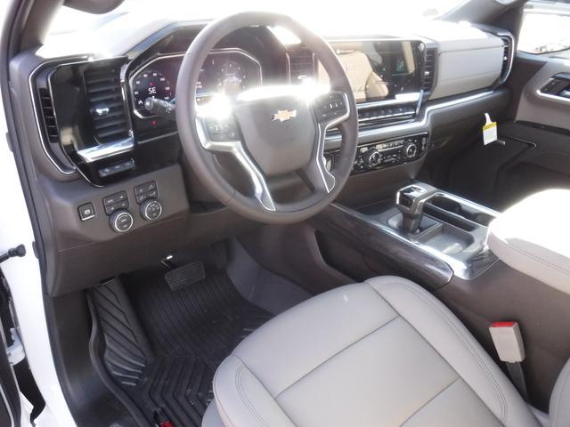 2025 Chevrolet Silverado 1500 Vehicle Photo in JASPER, GA 30143-8655