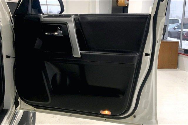 2018 Toyota 4Runner Vehicle Photo in TOPEKA, KS 66609-0000