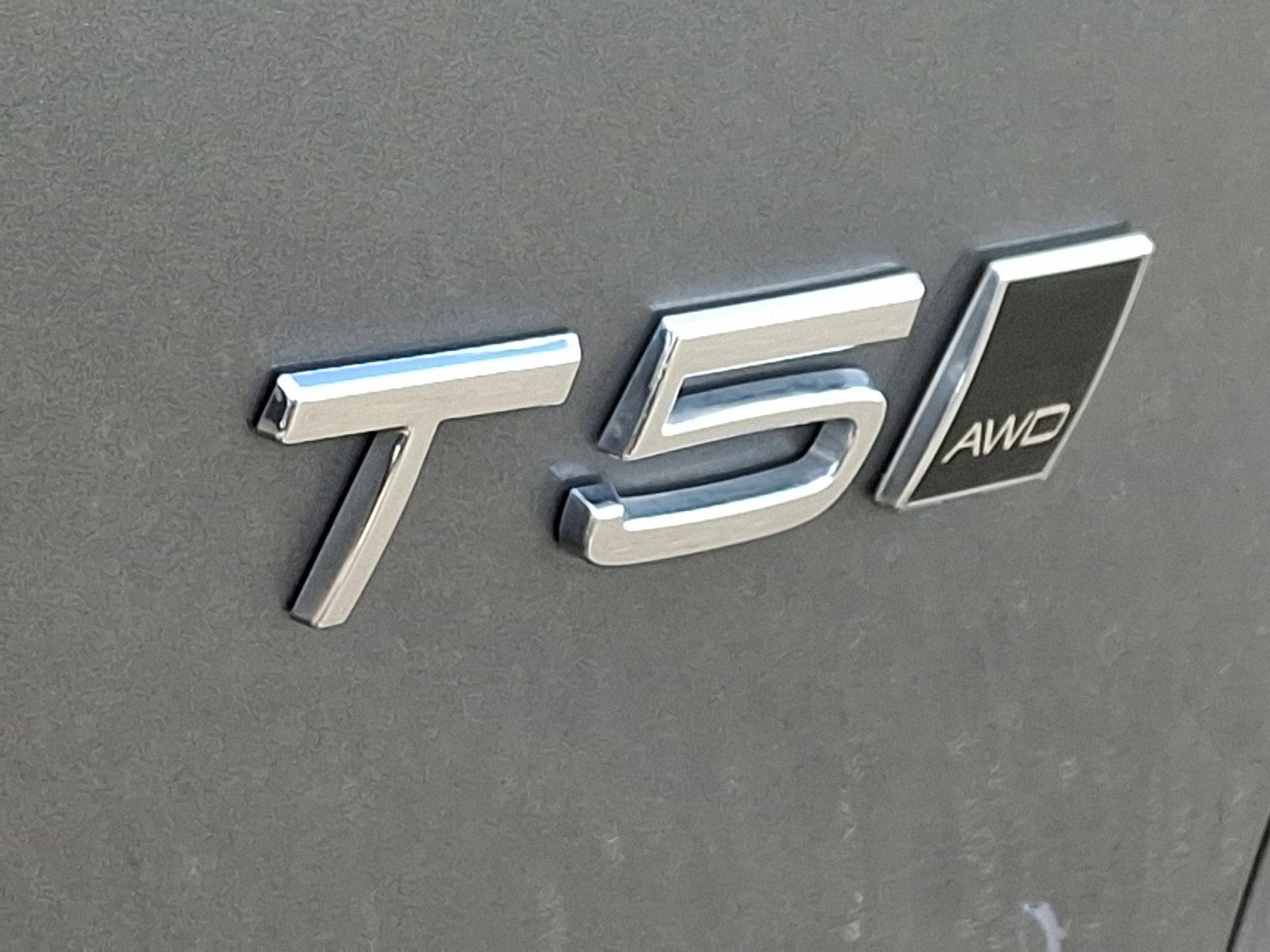 2019 Volvo XC40 Vehicle Photo in Trevose, PA 19053