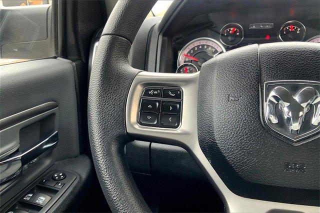 2022 Ram 1500 Classic Vehicle Photo in TOPEKA, KS 66609-0000